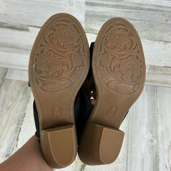 Sofft Women’s 9.5 Black Faux Suede Block Heel Open Toe Slingback Sandals NEW - Picture 9 of 10